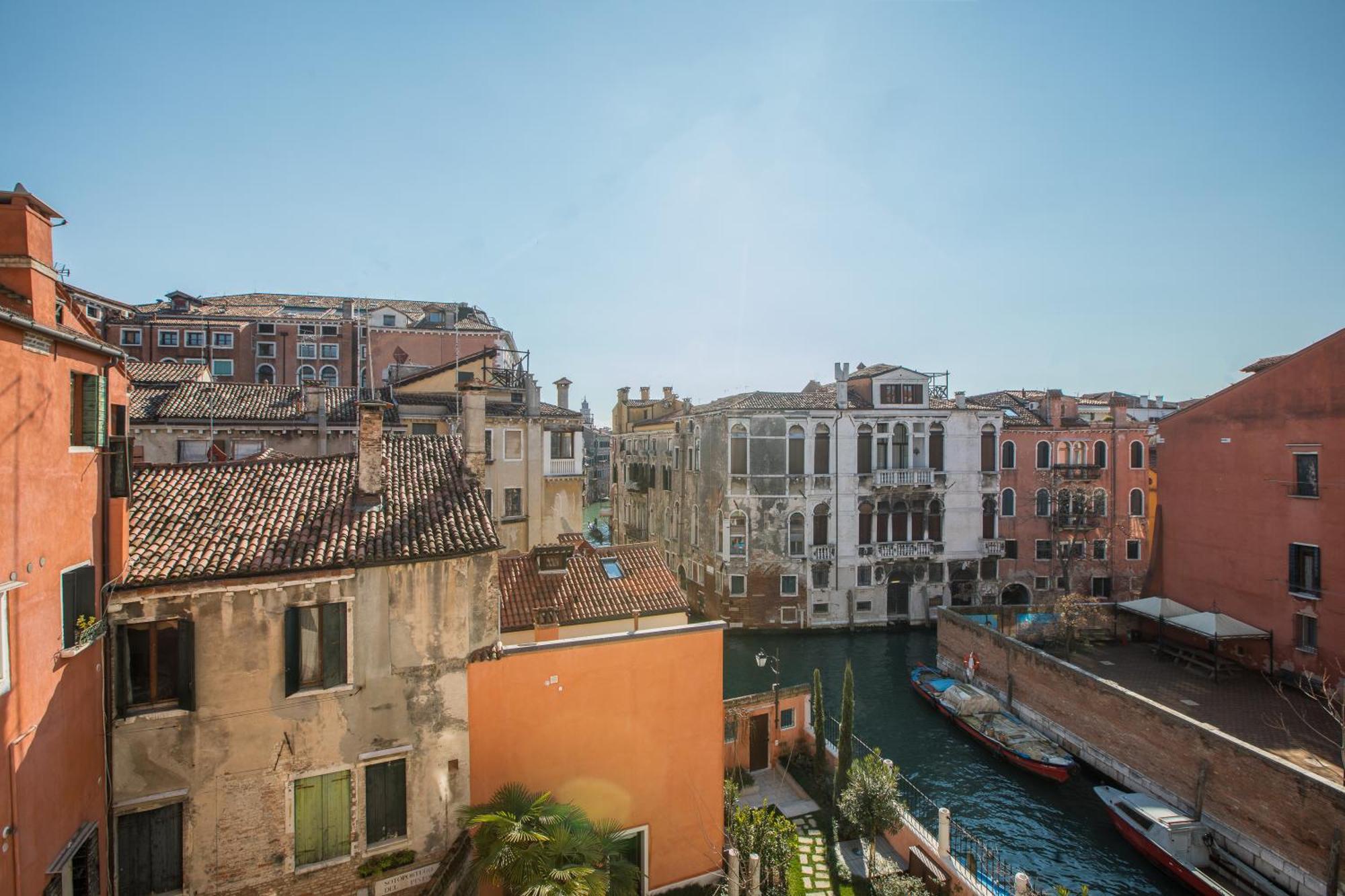 Appartamento Palazzo Morosini Degli Spezieri *