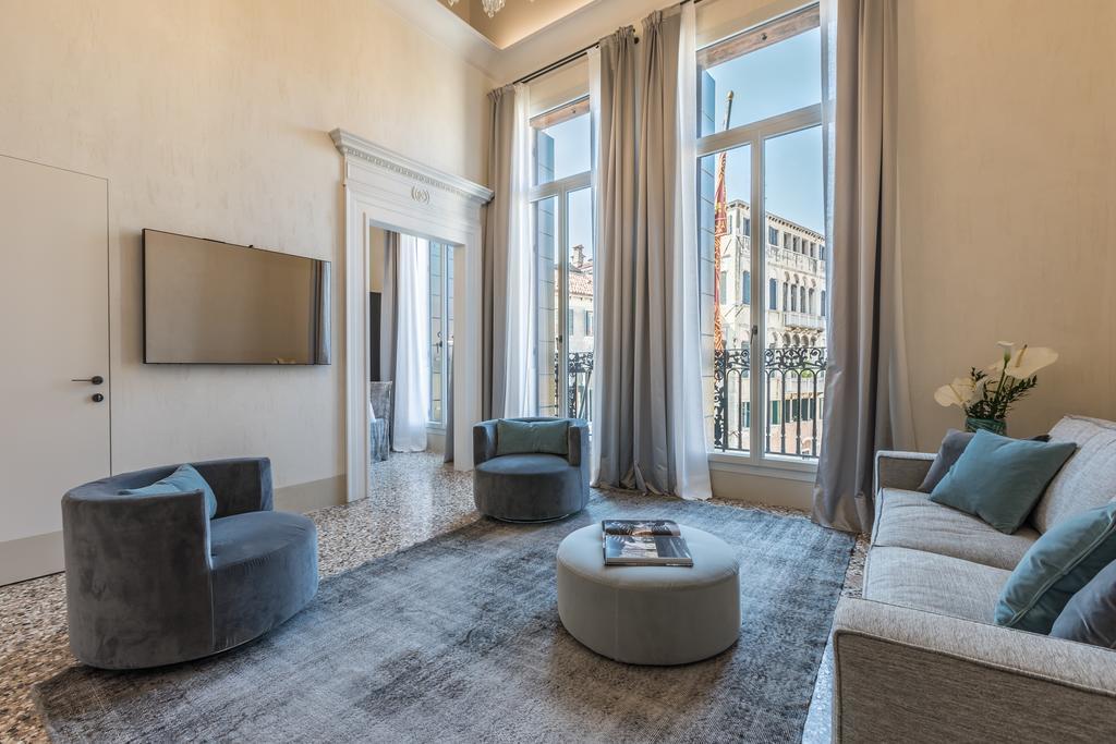 Appartamento Palazzo Morosini Degli Spezieri *